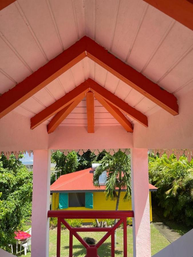 Cas'A Willy Hotel Sainte-Rose Exterior photo